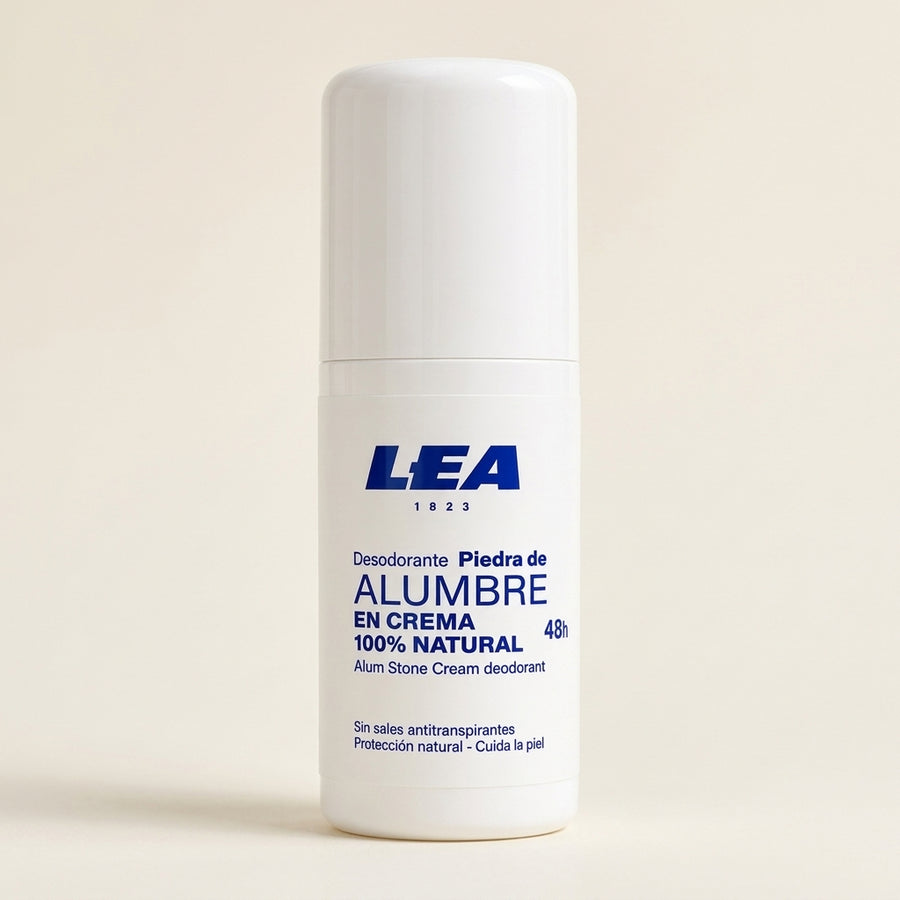 Desodorante LEA Piedra de Alumbre en crema roll-on sobre fondo marfil