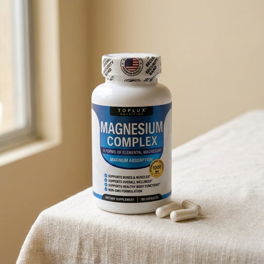 Magnesium Complex Toplux, frasco de 90 cápsulas sobre mantel de lino marfil